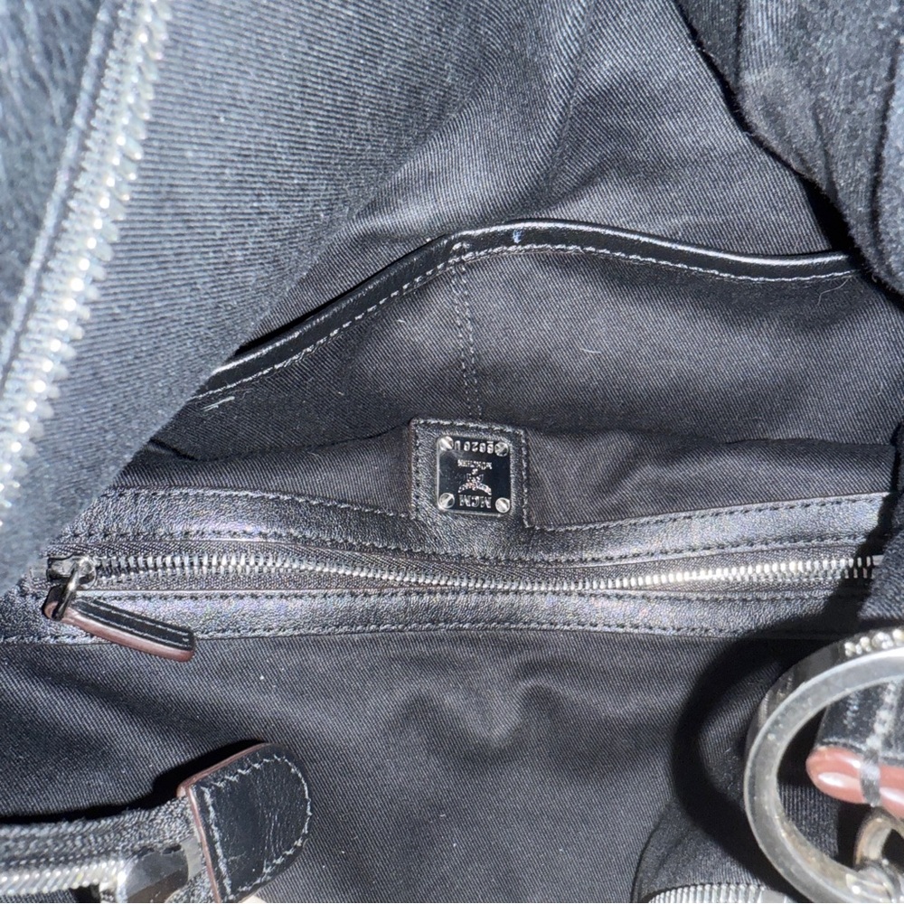 MCM Klara Large Black Leather Shoulder Bag - Picture 13 of 13